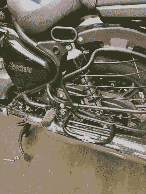 SUPER METEOR 650 PIPE FOOTREST (LEFT SIDE) STAINLESS STEEL RUSTFREE PRODUCT